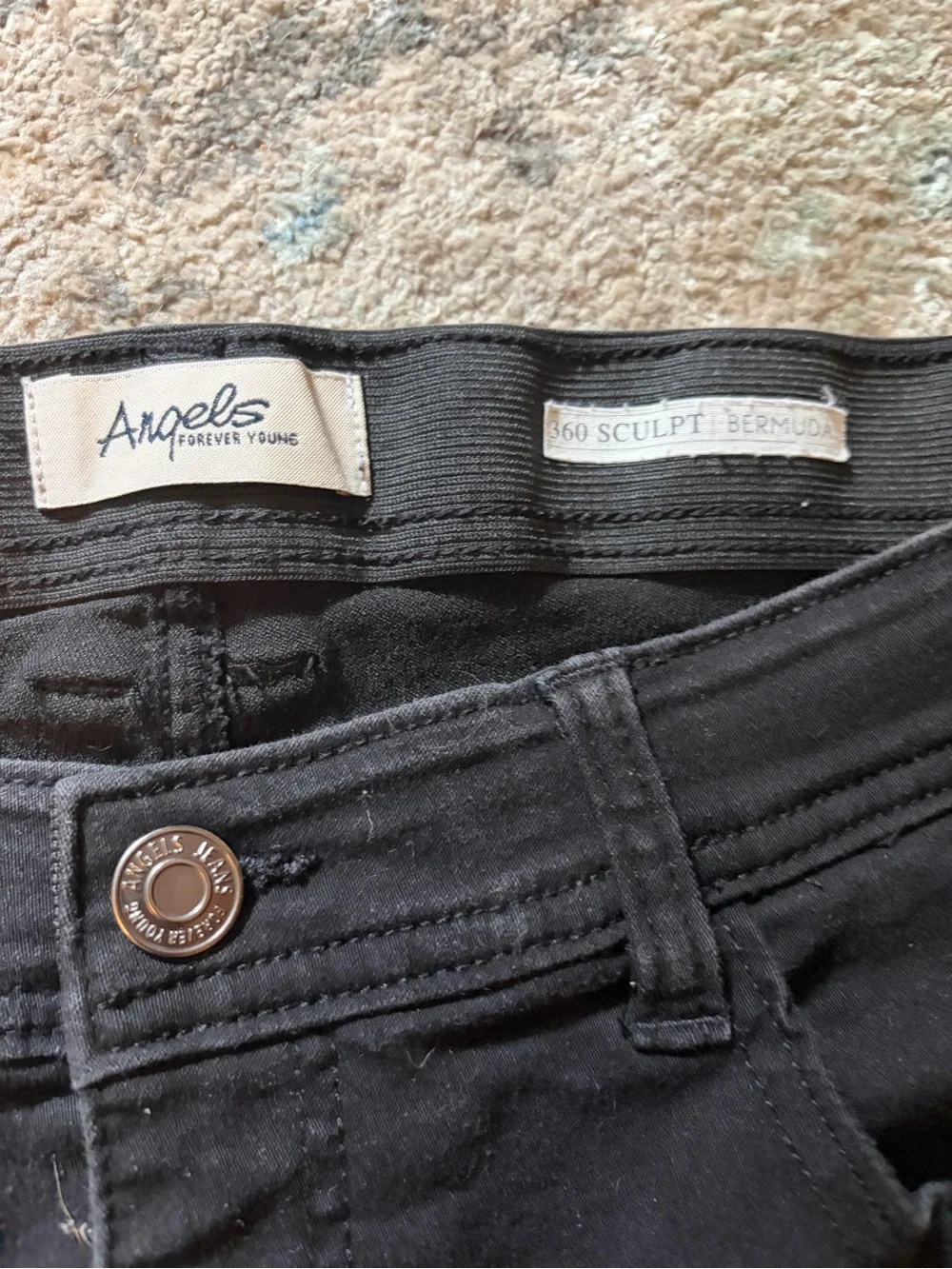 Angels stretchy black